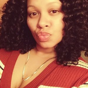 Meet your Posher, Kandace